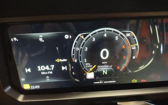 2025 Harley-Davidson® FLTRX - Road Glide®