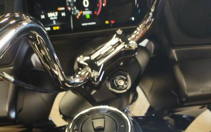 2025 Harley-Davidson® FLTRX - Road Glide®