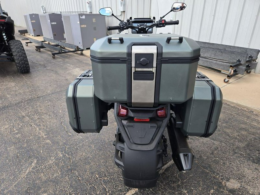 New 2025 CAN-AM CANYON REDROCK