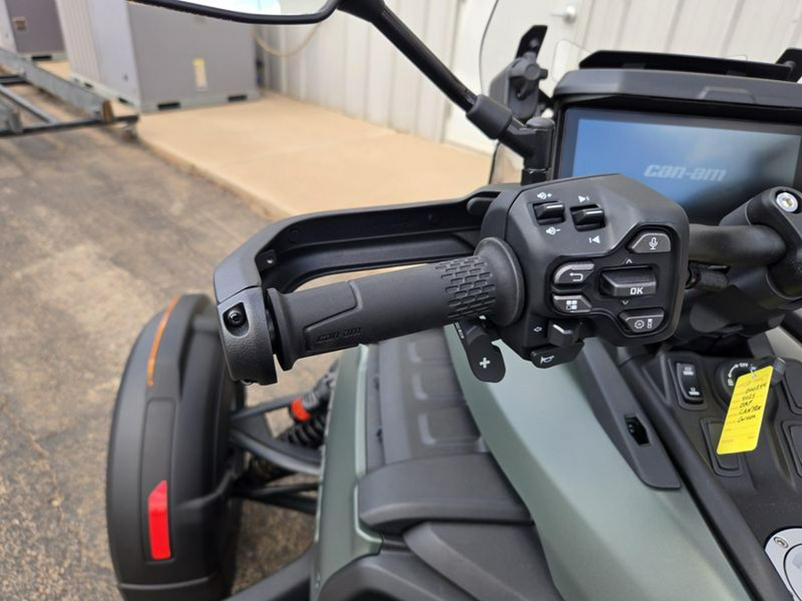 New 2025 CAN-AM CANYON REDROCK