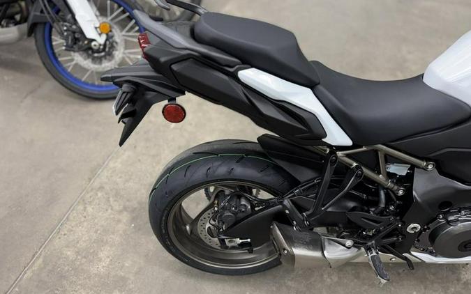2026 Suzuki GSX-S1000GT+