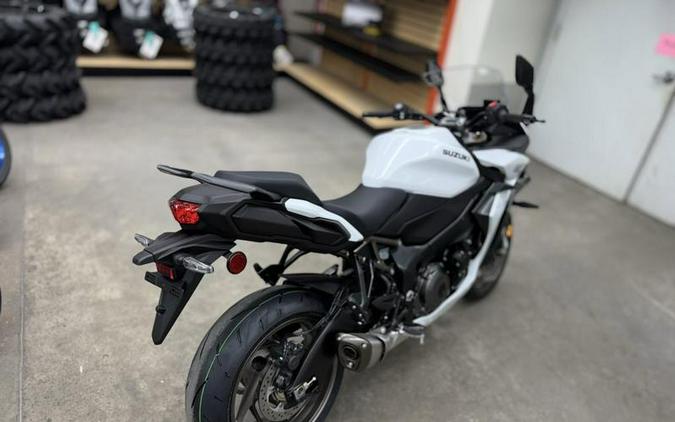 2026 Suzuki GSX-S1000GT+