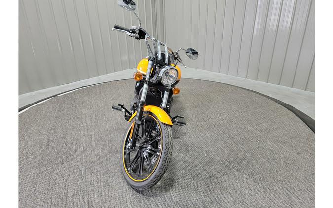 2021 VULCAN 900 CUSTOM - Kawasaki