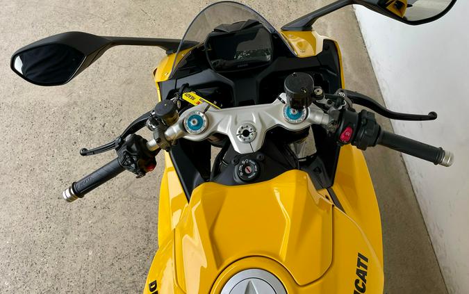 2026 Ducati PANIGALE V2S
