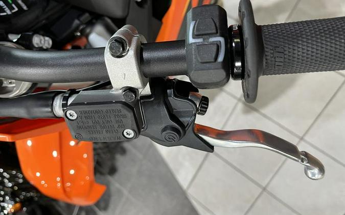 2025 KTM 300 SX