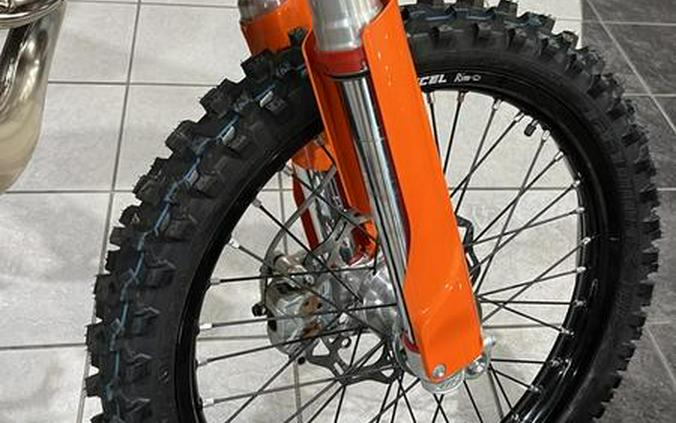 2025 KTM 300 SX