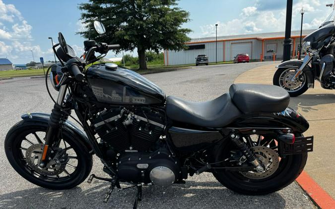 2015 Harley-Davidson® Iron 883™ Custom Paint