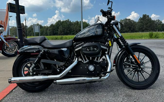 2015 Harley-Davidson® Iron 883™ Custom Paint