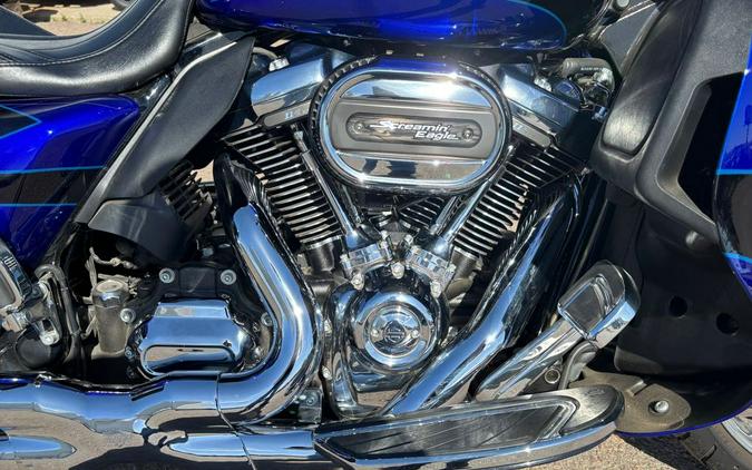 2017 CVO STREET GLIDE (FLHXSE) - Harley-Davidson®