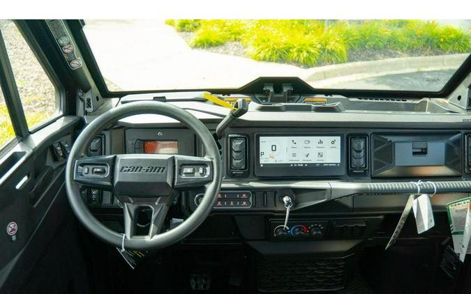 2026 Can-Am Defender MAX XT CAB HD11