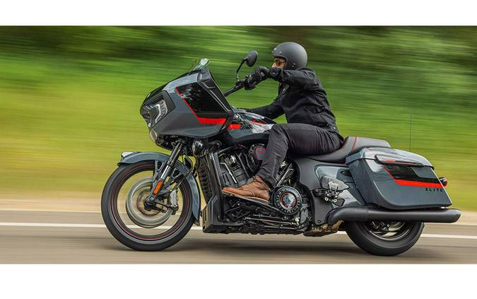 2022 Indian Motorcycle® Challenger Elite
