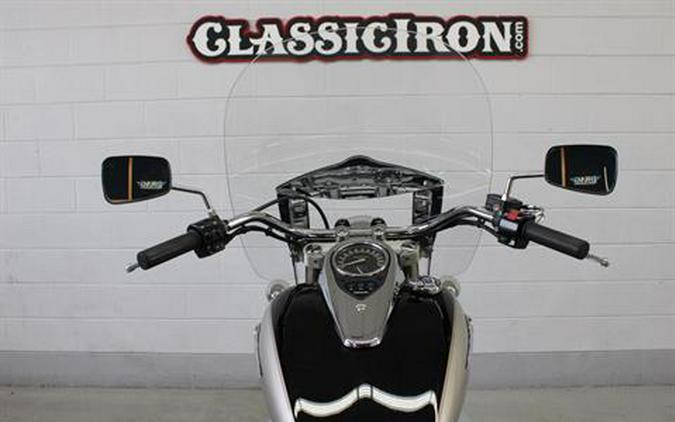 2011 Kawasaki Vulcan® 900 Classic LT