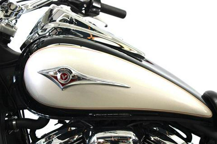 2011 Kawasaki Vulcan® 900 Classic LT