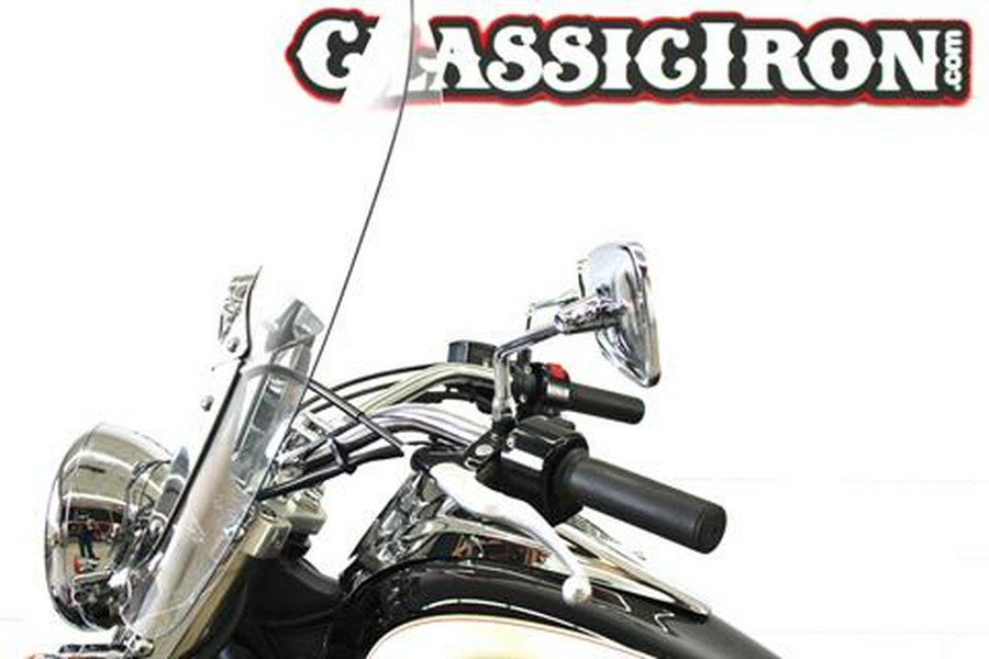 2011 Kawasaki Vulcan® 900 Classic LT