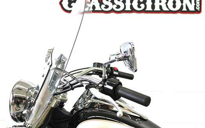 2011 Kawasaki Vulcan® 900 Classic LT