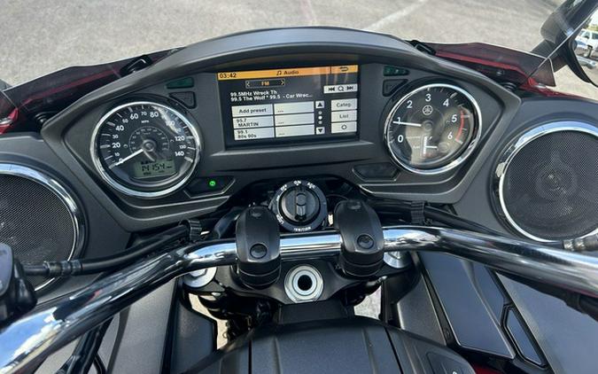 2018 Yamaha Star Venture Transcontinental Option Package