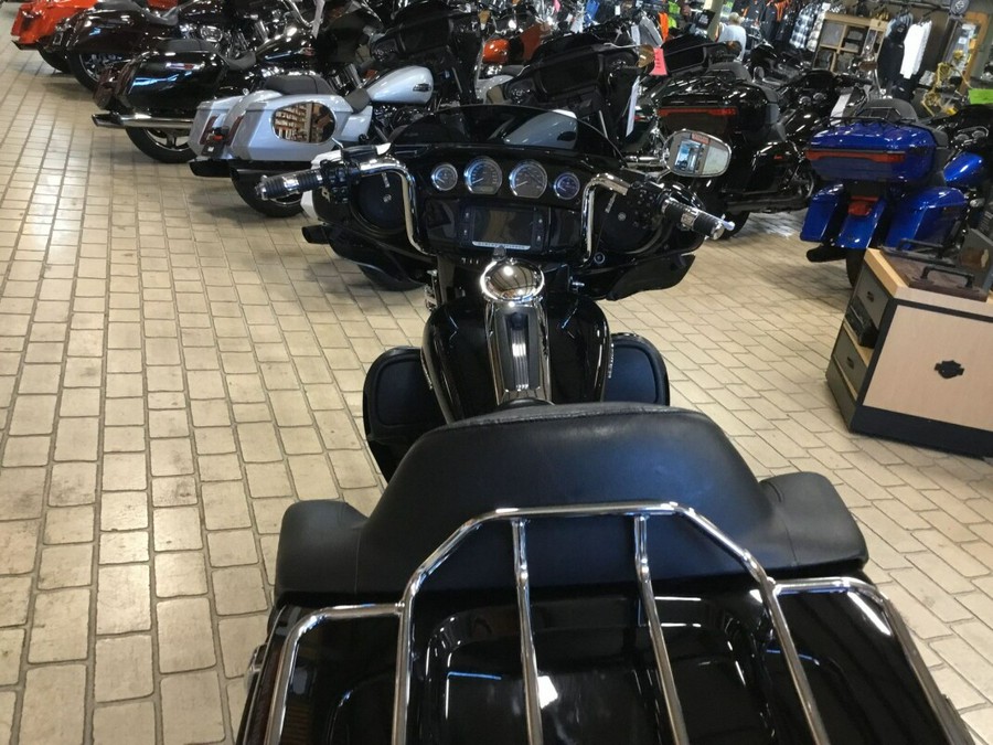 2014 Harley-Davidson Electra Glide Ultra Limited Vivid Black- 1 year warranty included!