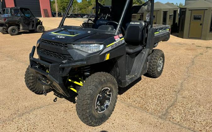 2019 Polaris Industries RANGER XP® 1000 EPS Premium - Magnetic Gray