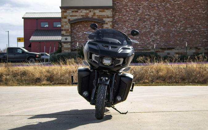 2023 Indian Motorcycle® Pursuit Dark Horse Black Smoke