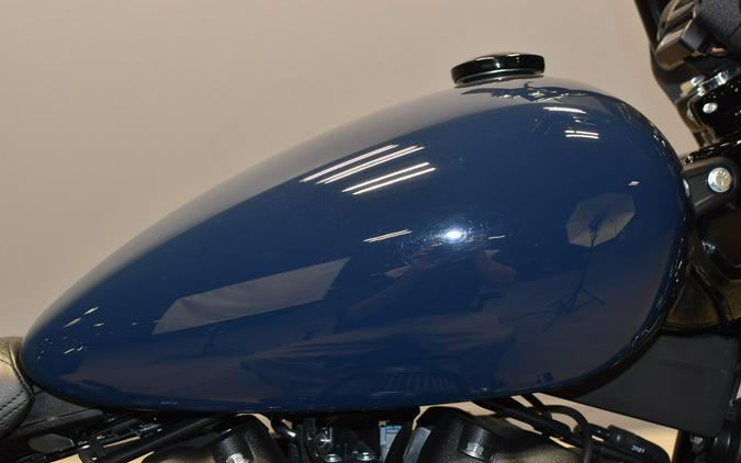 2019 Harley-Davidson Street Bob Billiard Blue