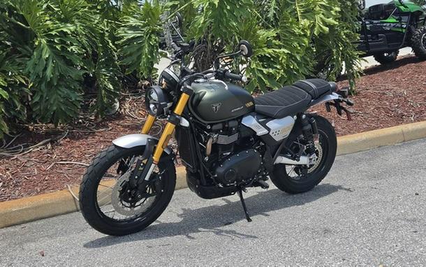 2026 Triumph Scrambler 900 Matt khaki green