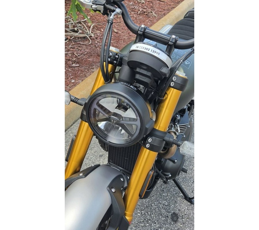 2026 Triumph Scrambler 900 Matt khaki green