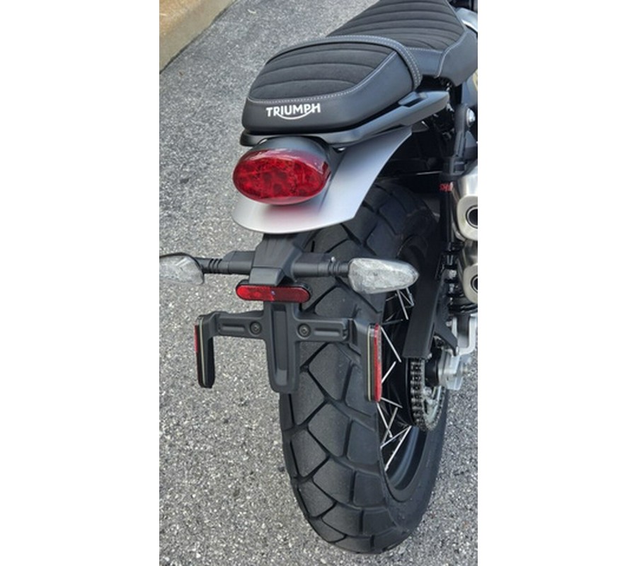2026 Triumph Scrambler 900 Matt khaki green