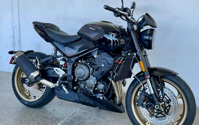 2026 Triumph Trident 800