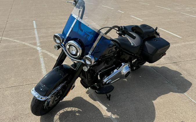 2026 Harley-Davidson® Heritage Classic Midnight Ember w/Laced Wheels