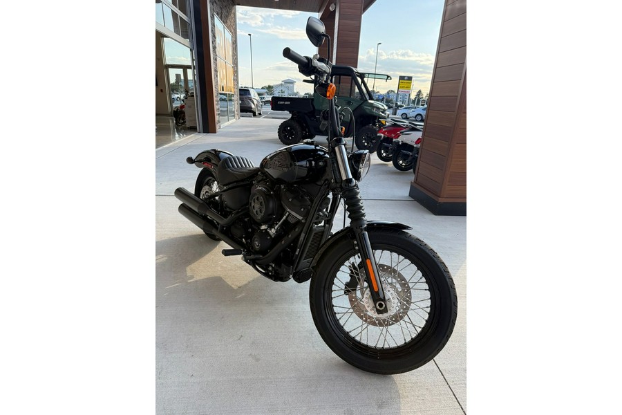 2020 Harley-Davidson® Softail Street Bob