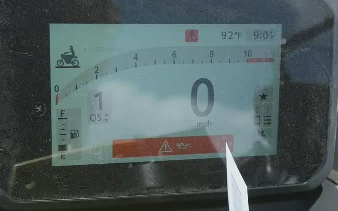 New 2025 HONDA CB750 HORNET