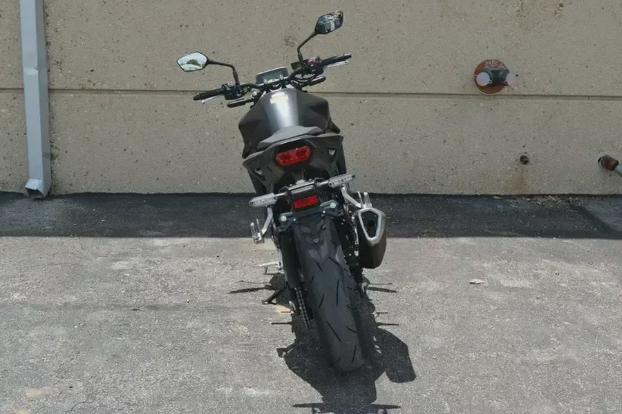 New 2025 HONDA CB750 HORNET