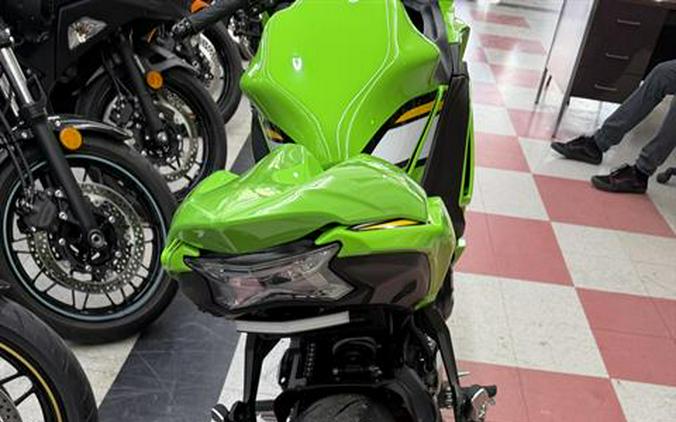 2025 Kawasaki Ninja® 650 KRT Edition ABS