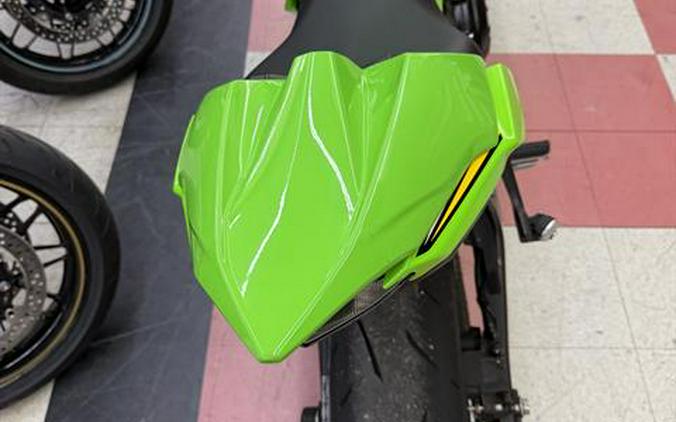 2025 Kawasaki Ninja® 650 KRT Edition ABS