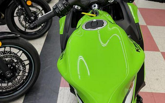 2025 Kawasaki Ninja® 650 KRT Edition ABS