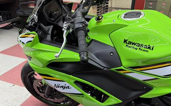 2025 Kawasaki Ninja® 650 KRT Edition ABS