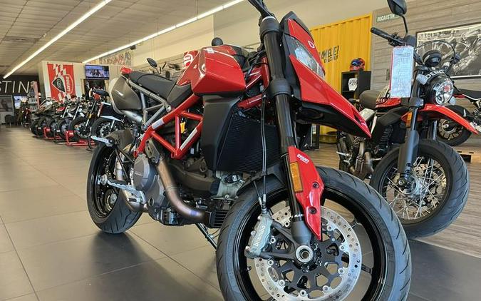 2023 Ducati Hypermotard 950 Ducati Red