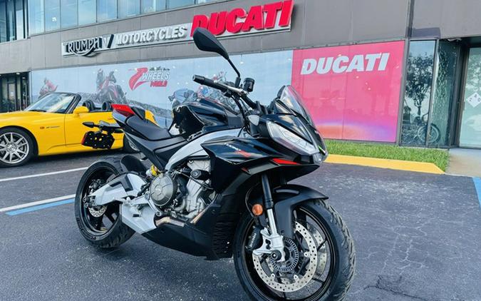 2022 Aprilia Tuono 660 Factory