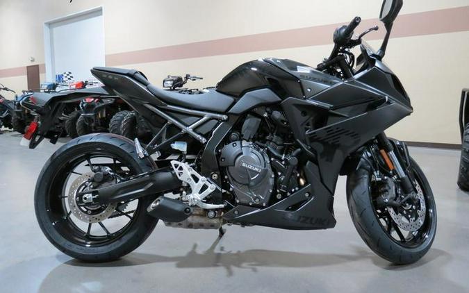 2025 Suzuki GSX-S 8R