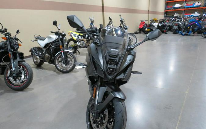 2025 Suzuki GSX-S 8R