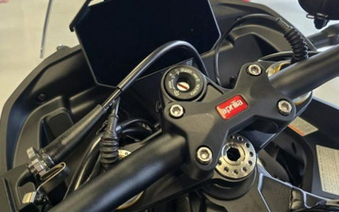 2027 Aprilia Tuono V4 Factory