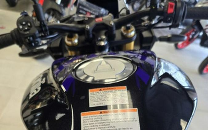 2027 Aprilia Tuono V4 Factory