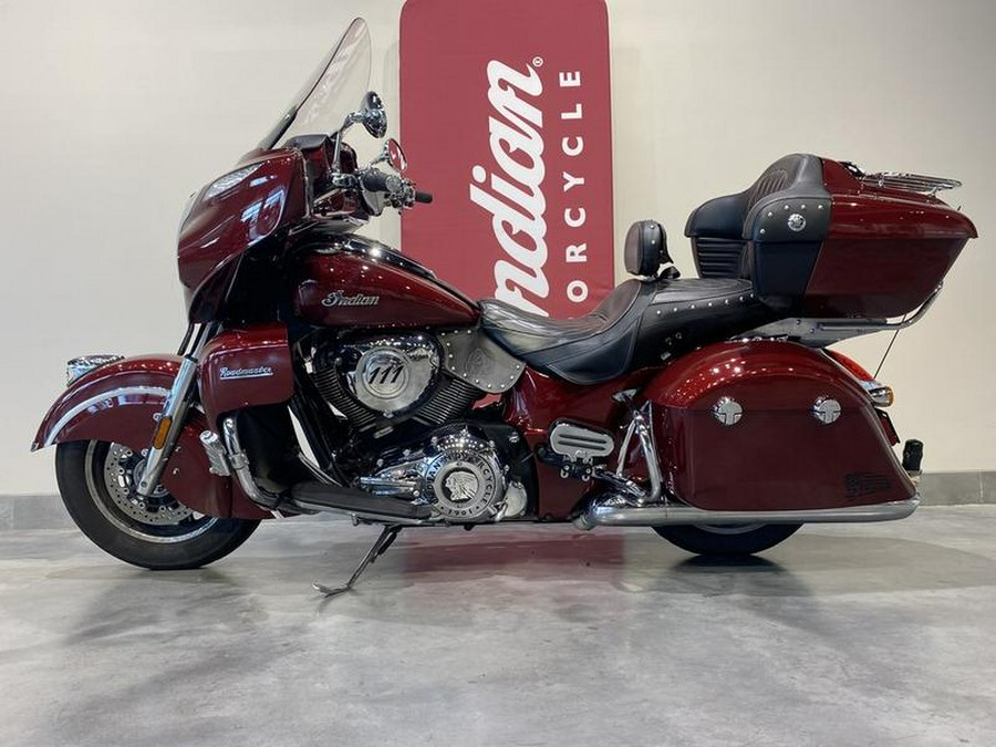 2017 Indian Motorcycle® Roadmaster® Burgundy Metallic