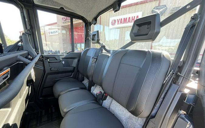 2026 Can-Am Defender MAX XT CAB HD11