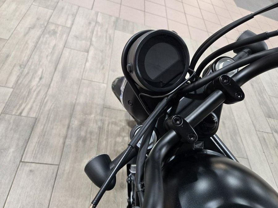 New 2025 HONDA SCL500