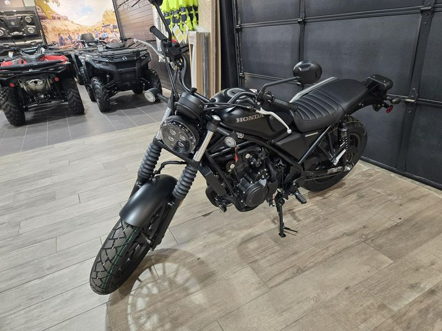 New 2025 HONDA SCL500