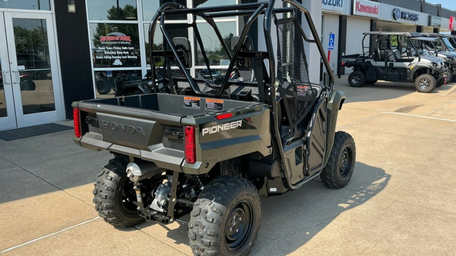 2026 Honda Pioneer 520
