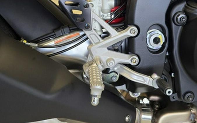 2027 Aprilia Tuono V4