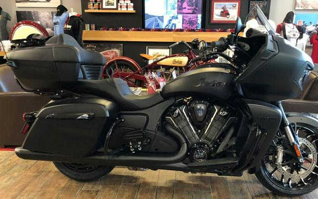 2023 Indian Motorcycle Pursuit Dark Horse