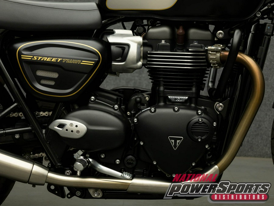 2022 TRIUMPH STREET TWIN GOLDLINE 900